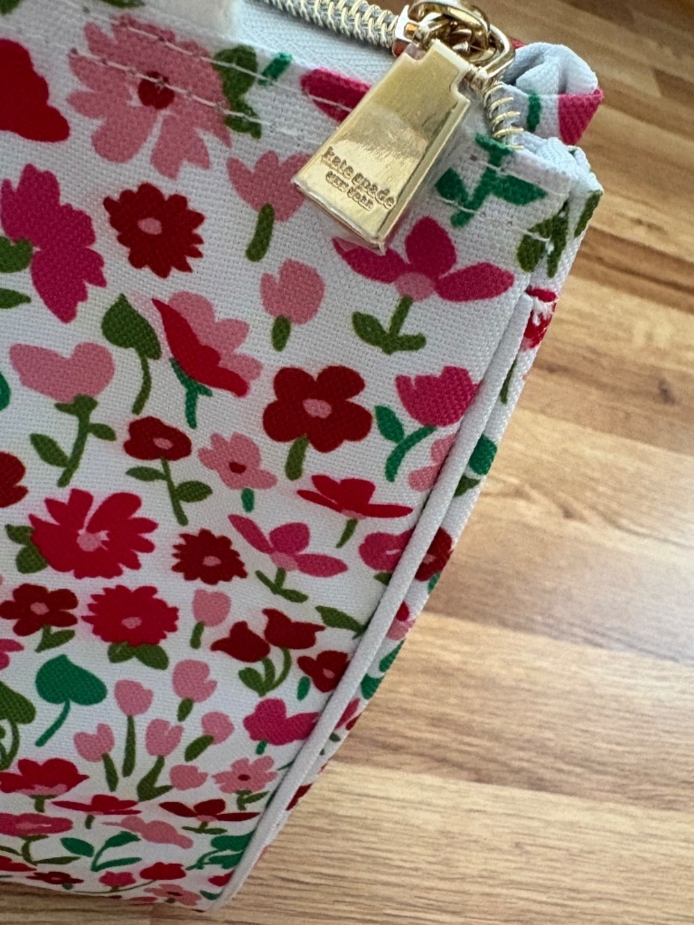 NWT Kate Spade New York Floral pattern Insulated Lunch Bag - Picture 3 of 13